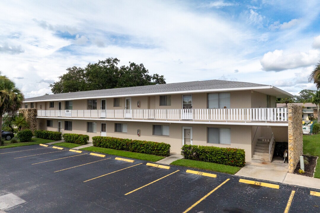 The Fairways II in Lehigh Acres, FL - Building Photo