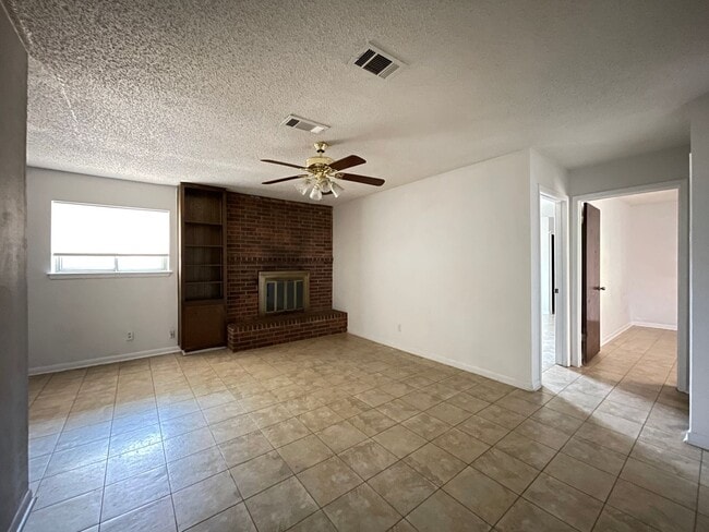2211 Wheeler Ave in Killeen, TX - Building Photo - Building Photo