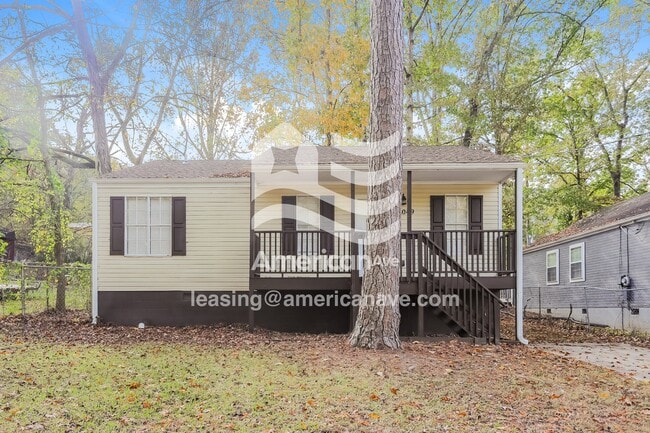 property at 1049 Northwood Dr