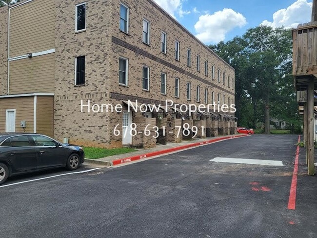 property at 4956 West St