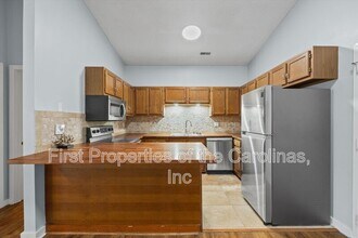 4130 Charlotte Hwy in Lake Wylie, SC - Building Photo - Building Photo