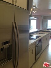 8738 Delgany Ave, Unit 308 in Playa Del Rey, CA - Building Photo - Building Photo