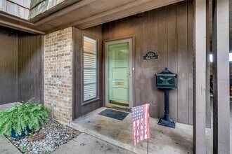 3025 Hulen Ct in Fort Worth, TX - Building Photo - Building Photo