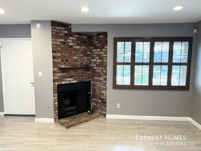 19231 Sherman Way in Los Angeles, CA - Building Photo - Building Photo