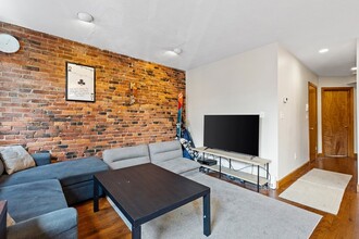 263 North St, Unit 3 in Boston, MA - Building Photo - Building Photo