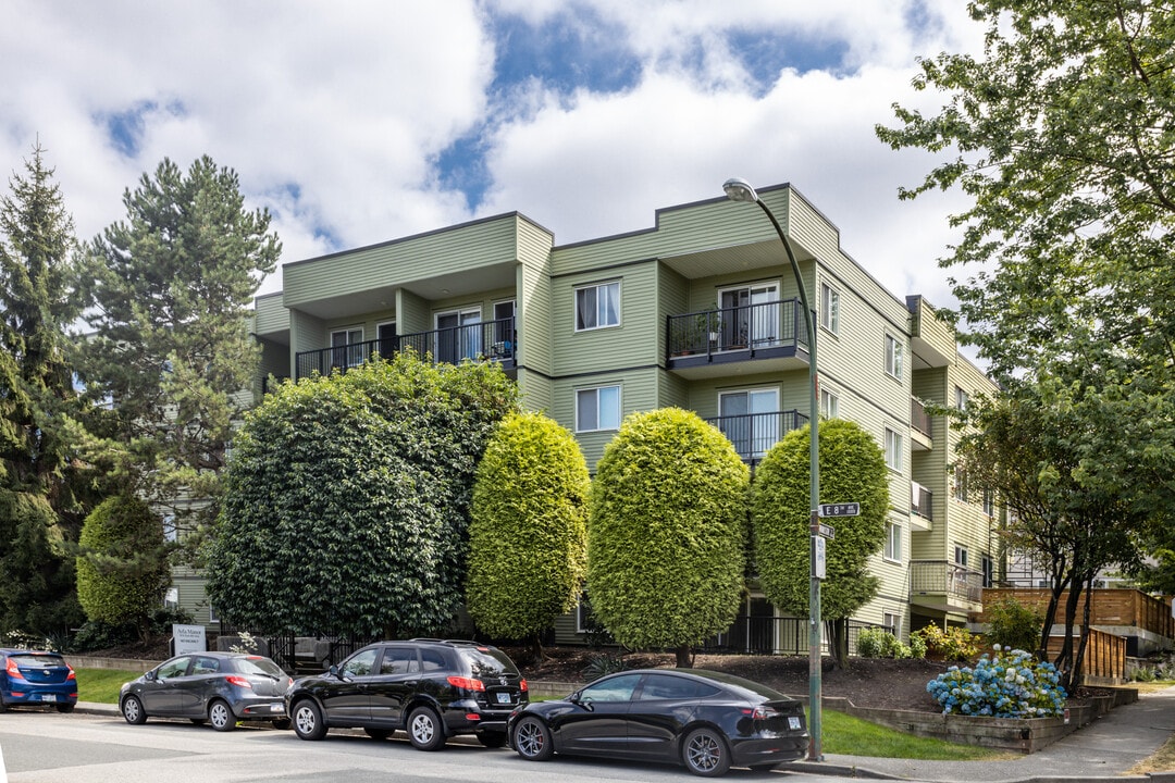 Arla Manor in Vancouver, BC - Building Photo