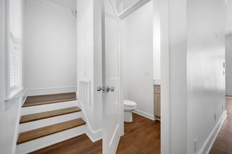 2110 Loretta Parker Lane in Barling, AR - Building Photo - Building Photo