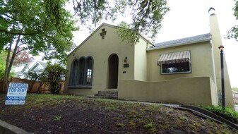 1945 High St SE in Salem, OR - Building Photo