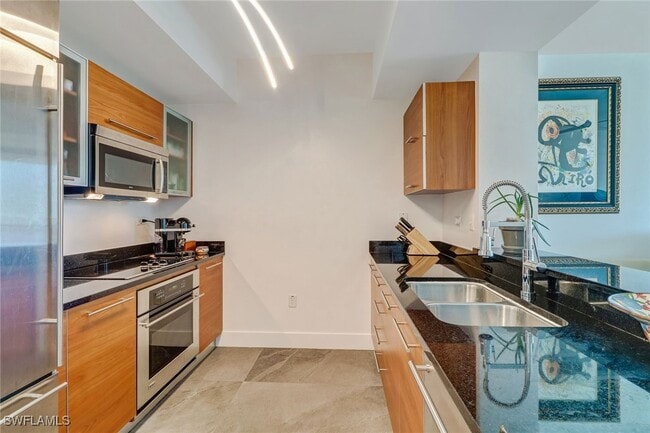 property at 3000 Oasis Grand Blvd