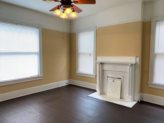 887 Cherry St-Unit -2 in Macon, GA - Building Photo - Building Photo