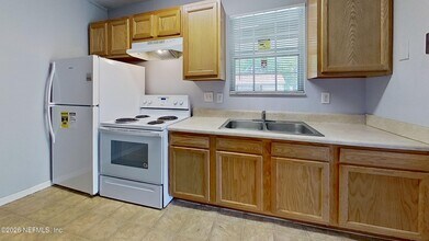 1130 Comanche St in Jacksonville, FL - Building Photo - Building Photo