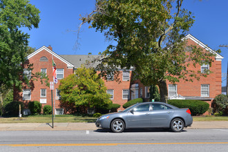 Elbur Avenue in Lakewood, OH - Building Photo - Building Photo