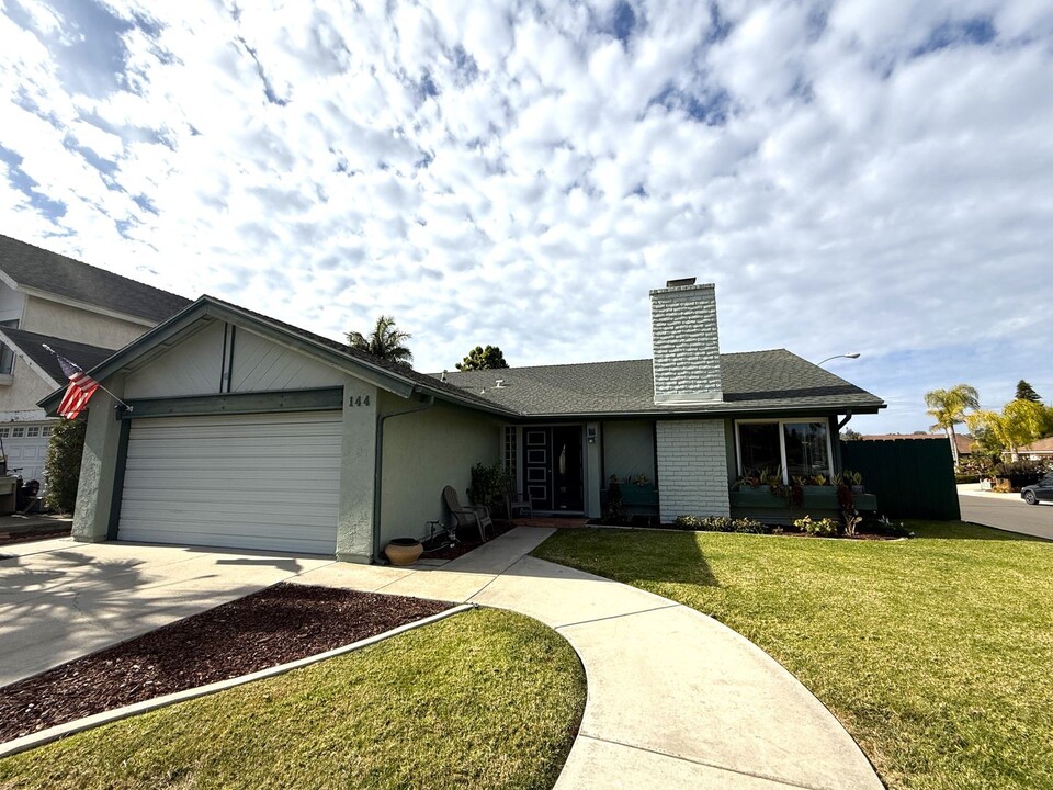 144 Roper Ct in Encinitas, CA - Building Photo