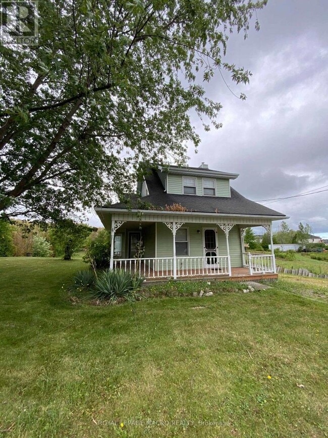 4012 Mountain St in Lincoln, ON - Building Photo - Building Photo