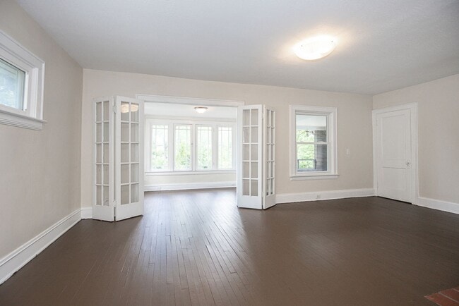 3250 Berkshire Rd in Cleveland Heights, OH - Building Photo - Building Photo