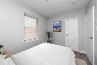 433 Myrtle Ave, Unit 1A in Woodbury, NJ - Building Photo - Building Photo