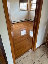 2725 N 75th Ave, Unit 2nd floor in Elmwood Park, IL - Building Photo