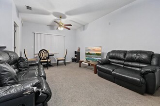 4998 Key Lime Dr in Jacksonville, FL - Building Photo - Building Photo
