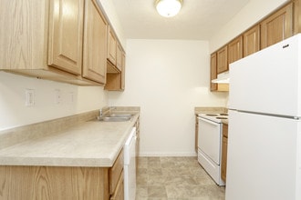 Jamestowne Apartments in Indianapolis, IN - Foto de edificio - Interior Photo