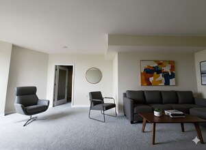 851 N Glebe Rd, Unit 1501 in Arlington, VA - Foto de edificio - Building Photo