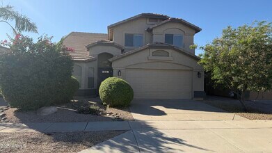 3829 E Irma Ln in Phoenix, AZ - Building Photo - Building Photo