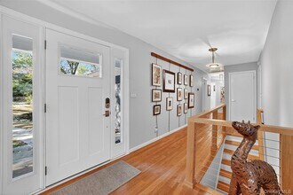 20 Summit Terrace in Dobbs Ferry, NY - Foto de edificio - Building Photo