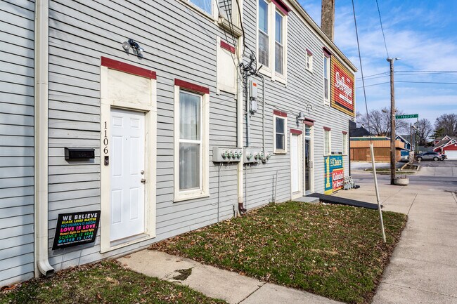1106 Laurel St in Indianapolis, IN - Building Photo - Building Photo