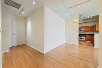 1551 N Flagler Dr, Unit Ph L7 in West Palm Beach, FL - Foto de edificio - Building Photo