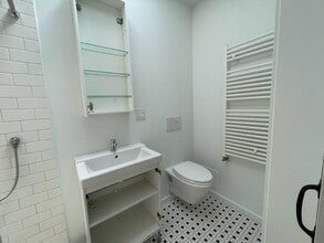 69-38 68th St in Queens, NY - Building Photo - Building Photo