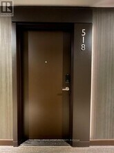 448 Burnhamthorpe Rd W in Mississauga, ON - Building Photo - Building Photo