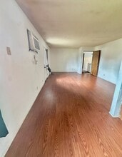 529 9th St in Grandview, IN - Building Photo - Building Photo