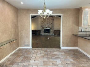 3 Garvey Pl in Glen Rock, NJ - Building Photo - Building Photo