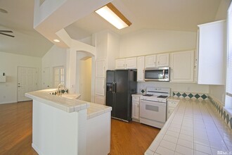 1167 Tule Dr in Reno, NV - Building Photo - Building Photo