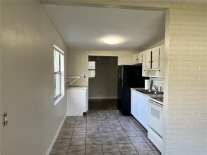 3132 66th Ave N in St. Petersburg, FL - Building Photo - Building Photo