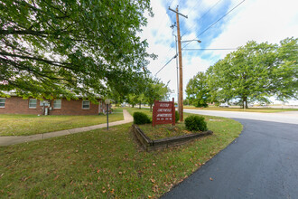 Good Shepherd Apartments in Versailles, MO - Building Photo - Building Photo