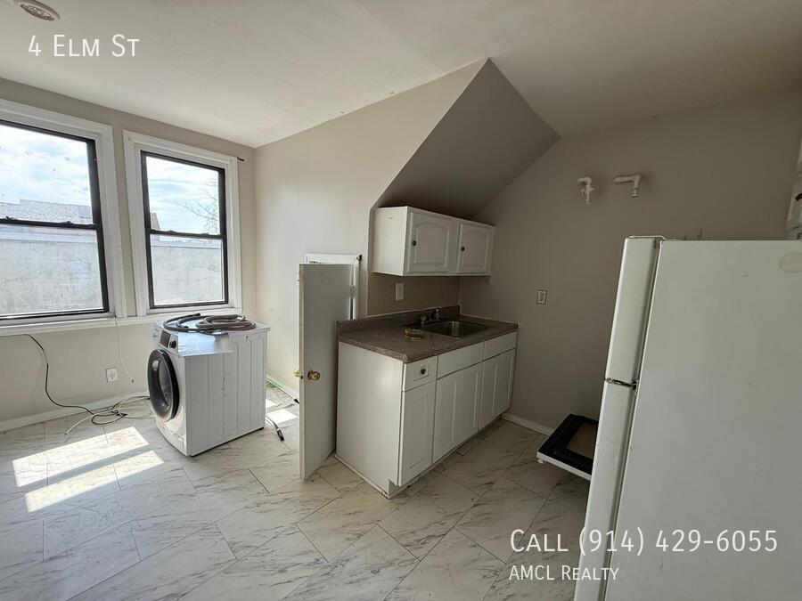 4 Elm St in Mount Vernon, NY - Building Photo