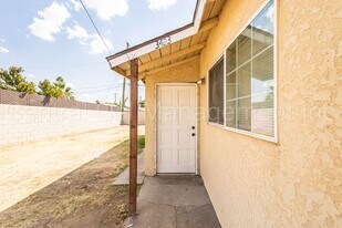3421-3423 Culver St in Bakersfield, CA - Building Photo
