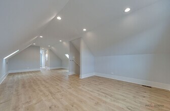 1746 N California Ave, Unit 2 in Chicago, IL - Building Photo - Building Photo