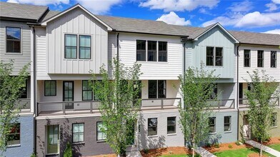 428 N Park in Alpharetta, GA - Building Photo - Building Photo
