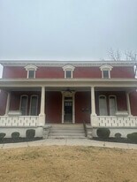 1631 S Main St in Hopkinsville, KY - Building Photo