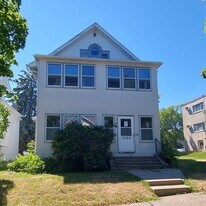 2024 Grand Ave S, Unit 1 in Minneapolis, MN - Building Photo