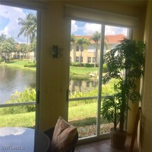 200 Lambiance Cir in Naples, FL - Building Photo - Building Photo