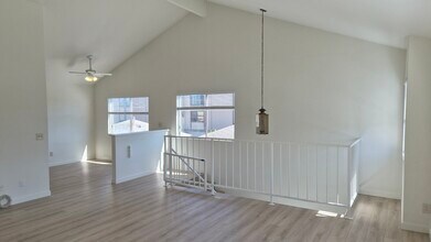 15810 Normandie Ave, Unit Apt 2 in Gardena, CA - Foto de edificio - Building Photo