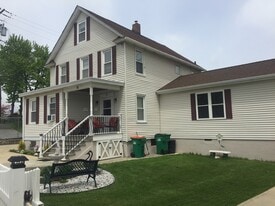 78 Catherine St, Unit 1 in Beacon, NY - Building Photo