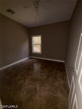 141 18th Ave NE in Naples, FL - Building Photo - Building Photo