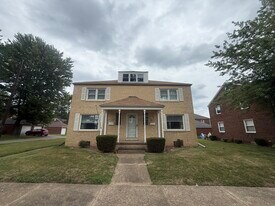 3713 4th St NW, Unit 3713 4th St in Canton, OH - Building Photo