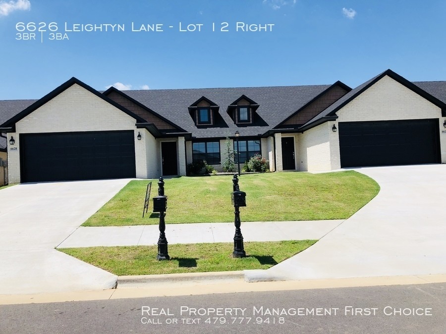 6626 Leightyn Lane-Unit -Lot 12 Right in Fort Smith, AR - Building Photo