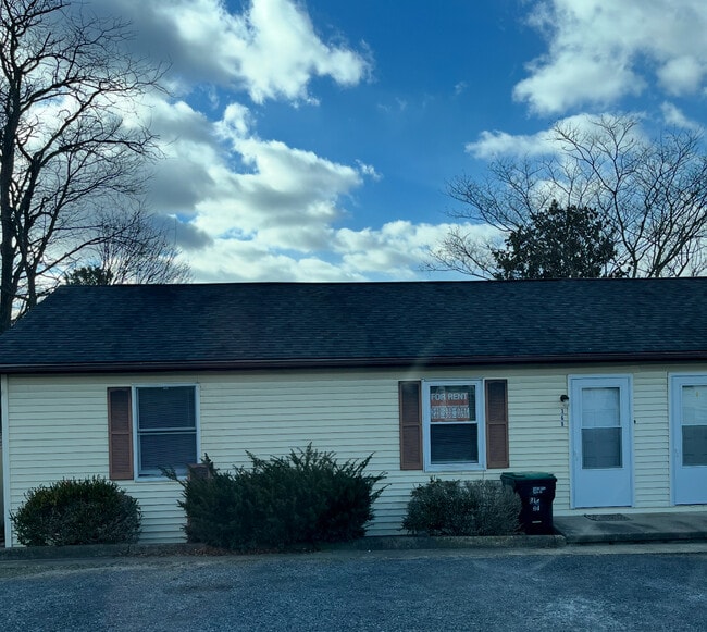 property at 368 Lee St