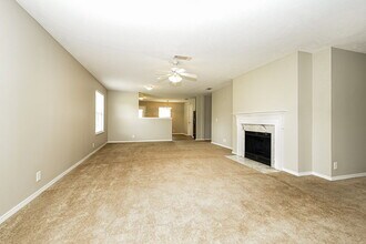 805 Hammersmith Dr in Smyrna, TN - Foto de edificio - Building Photo