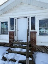 22680 Coulter Ave in Euclid, OH - Building Photo